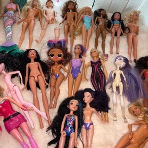 Mix of Barbie’s crafting